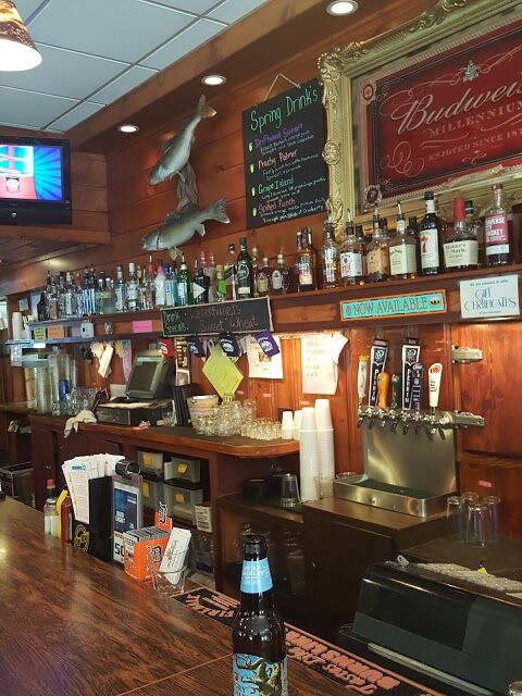 Driftwood Bar & Grill