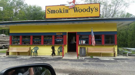 Smokin Woody's