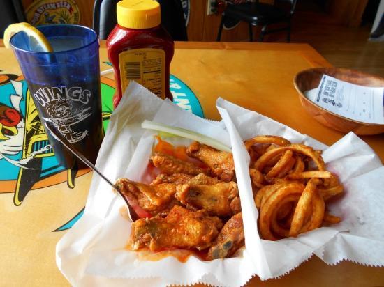Wings Etc