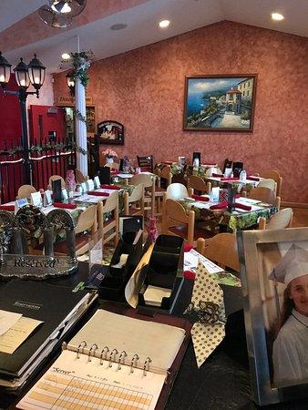 Nino's Family Restaurant