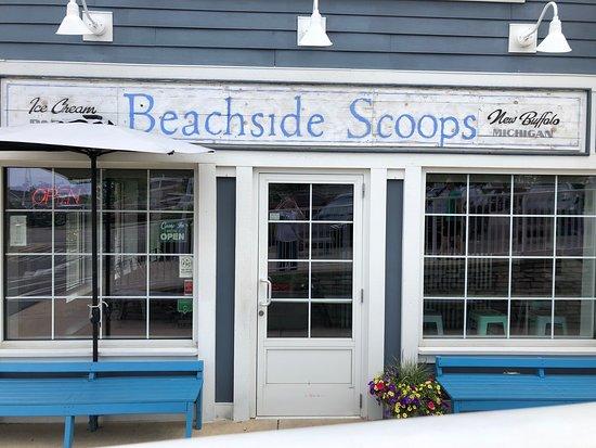 Beachside Scoops