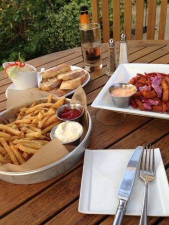Thistle Pub & Grille