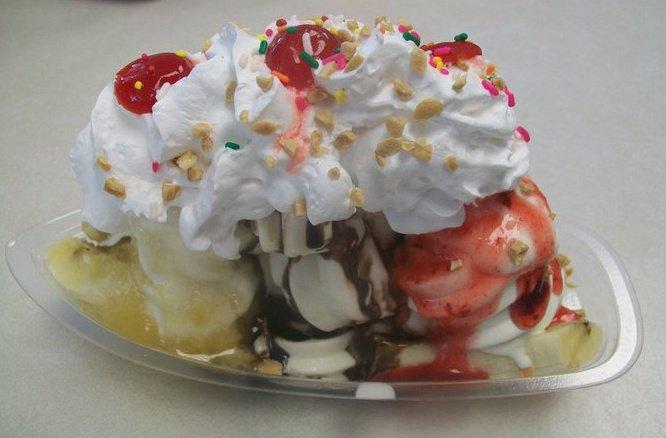 Bikinis Bar at Tawas Bay Beach Resort