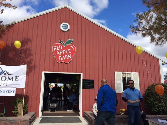 Plymouth Orchard and Cider Mill