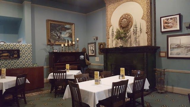 Michigan House Cafe and Brew Pub